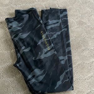 Ryderwear Camo Scrunch bum leggings